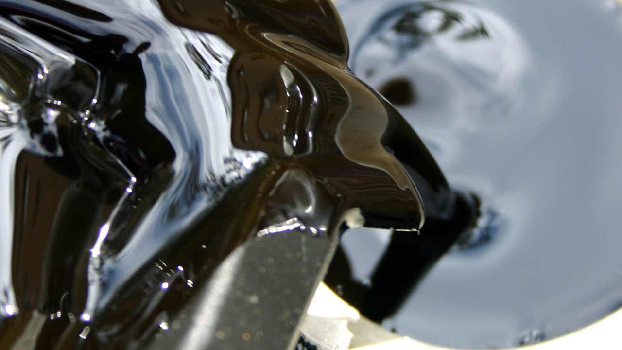 automotive oil